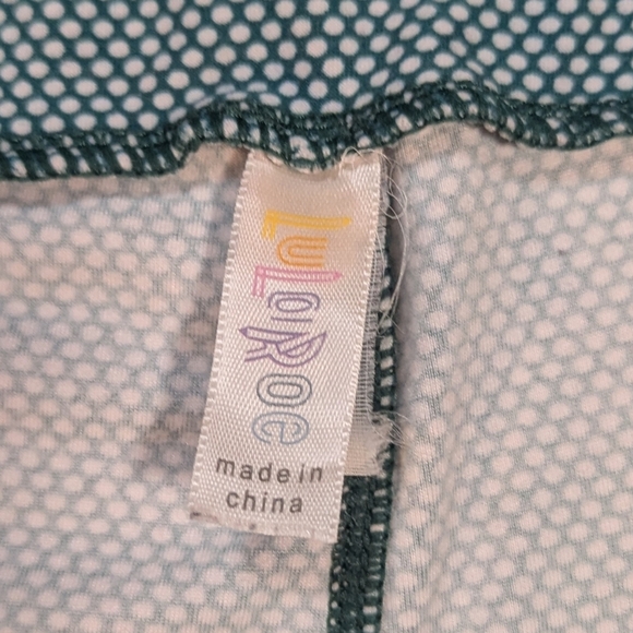 LuLaRoe Tall & Curvy Leggings – Green Dotty Delight 🌿🌀 - Picture 4 of 4
